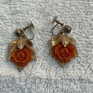 🌼Vintage🌼 Gold Leaf Orange Rose Clip-On Earrings